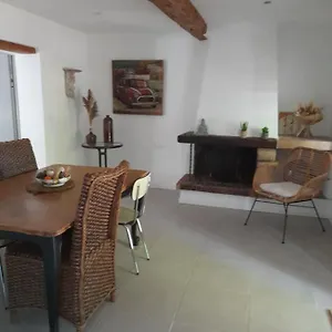Hébergement de vacances La Ferme Des Oliviers, Solliès-Pont
